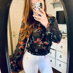 long sleeve crop top!